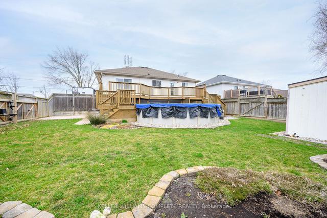 2451 Shurie Rd, House detached with 5 bedrooms, 3 bathrooms and 6 parking in West Lincoln ON | Image 18