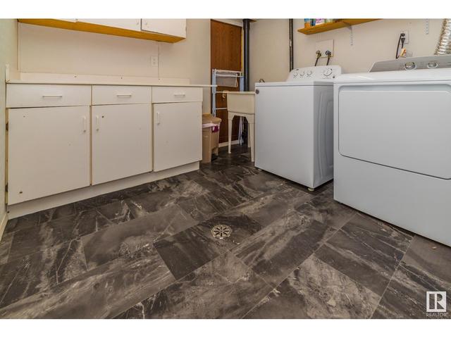 13413 40 St Nw, House attached with 3 bedrooms, 1 bathrooms and 2 parking in Edmonton AB | Image 18