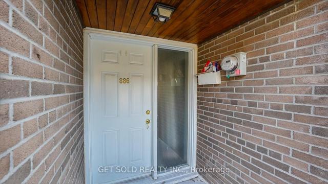 886 - 34 Tandridge Cres, Townhouse with 3 bedrooms, 2 bathrooms and 2 parking in Toronto ON | Image 12
