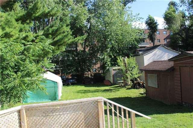 37 Lincoln St W, House detached with 3 bedrooms, 2 bathrooms and 6 parking in Ajax ON | Image 11