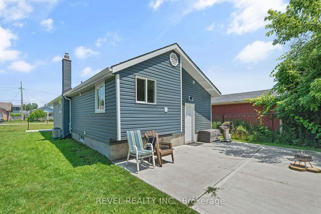 79 Joseph St, House detached with 2 bedrooms, 2 bathrooms and 4 parking in Fort Erie ON | Image 19
