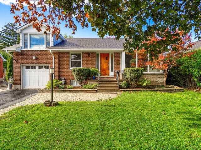 10 Gregory St, House detached with 3 bedrooms, 2 bathrooms and 3 parking in Brampton ON | Image 1