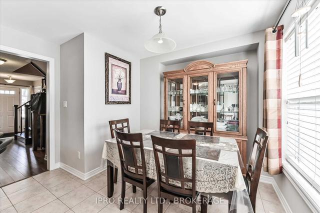 944 Broadway Blvd, House detached with 3 bedrooms, 3 bathrooms and 4 parking in Peterborough ON | Image 24