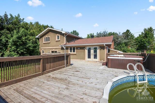 454 Rideau Road, House detached with 4 bedrooms, 2 bathrooms and 3 parking in Ottawa ON | Image 30