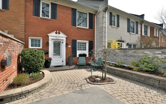 557 Arlington Blvd, Townhouse with 2 bedrooms, 2 bathrooms and 2 parking in Burlington ON | Image 23