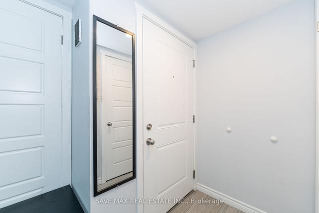 b12 - 190 Century Hill Dr, Townhouse with 2 bedrooms, 1 bathrooms and 1 parking in Kitchener ON | Image 7