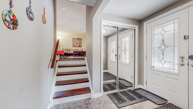 2257 Devon Rd, House detached with 4 bedrooms, 3 bathrooms and 4 parking in Oakville ON | Image 37
