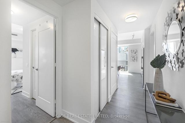 615 - 80 Vanauley St, Condo with 2 bedrooms, 3 bathrooms and 1 parking in Toronto ON | Image 27