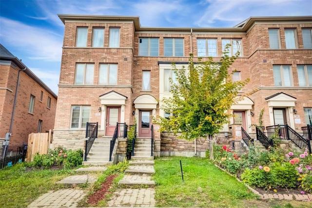 16 Belanger Cres, House attached with 3 bedrooms, 3 bathrooms and 2 parking in Toronto ON | Image 19