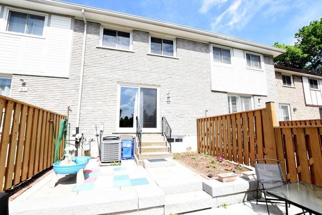 50 - 145 Rice Ave, Townhouse with 3 bedrooms, 2 bathrooms and 2 parking in Hamilton ON | Image 25