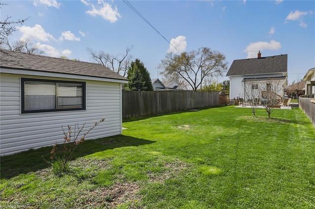 31 Edith Street, House detached with 3 bedrooms, 1 bathrooms and 4 parking in St. Catharines ON | Image 34