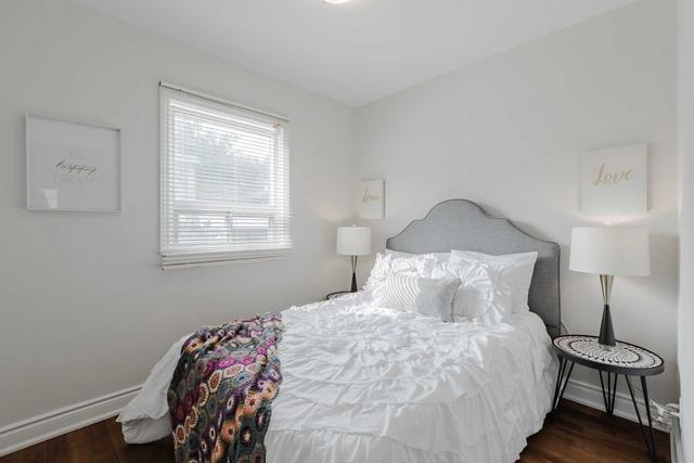 69 Jasper Ave, House detached with 3 bedrooms, 2 bathrooms and 1 parking in Toronto ON | Image 18