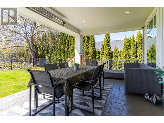 415 Hobson Crescent, House detached with 5 bedrooms, 5 bathrooms and null parking in Kelowna BC | Image 14