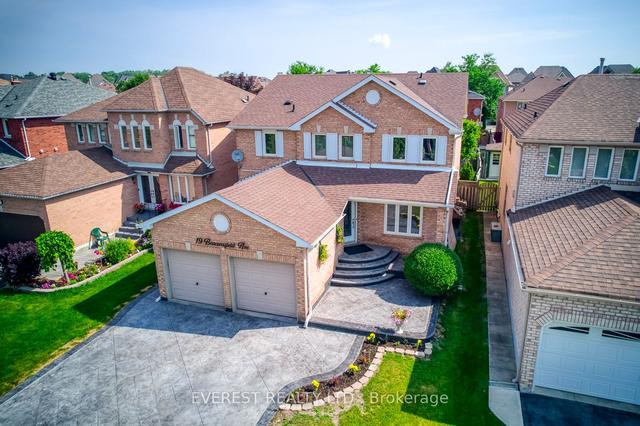19 Beaconsfield Ave, House detached with 4 bedrooms, 4 bathrooms and 6 parking in Brampton ON | Image 1