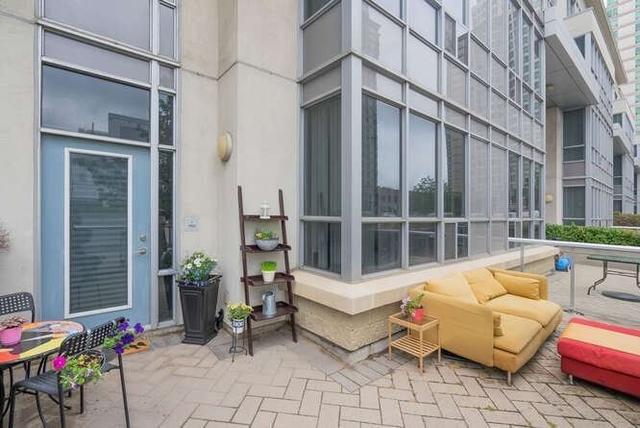 th#123 - 38 Lee Centre Dr, Townhouse with 2 bedrooms, 2 bathrooms and 1 parking in Toronto ON | Image 5