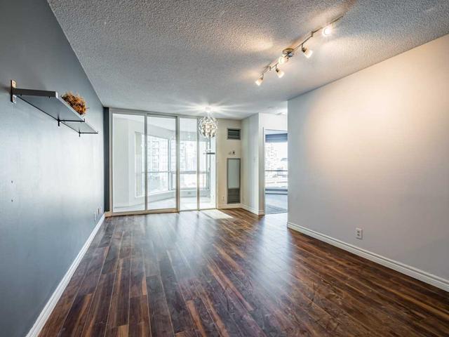 806 - 10 Yonge St, Condo with 1 bedrooms, 1 bathrooms and 1 parking in Toronto ON | Image 16