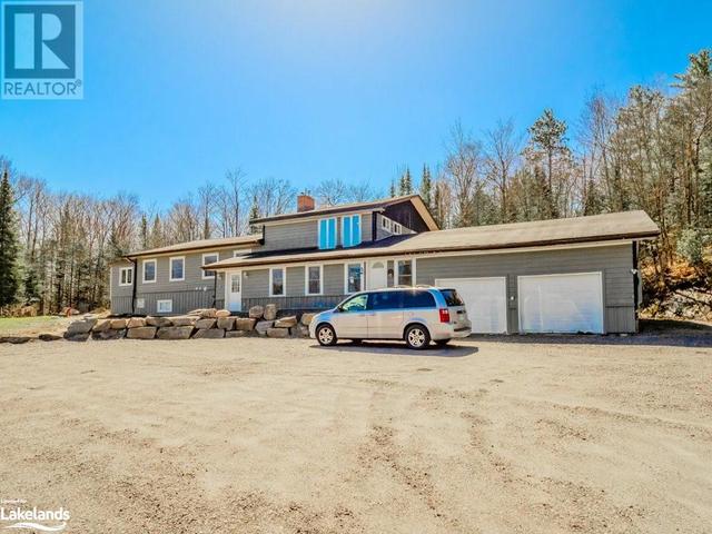 1267 Silver Lake Road, House other with 2 bedrooms, 2 bathrooms and 14 parking in Gravenhurst ON | Image 4