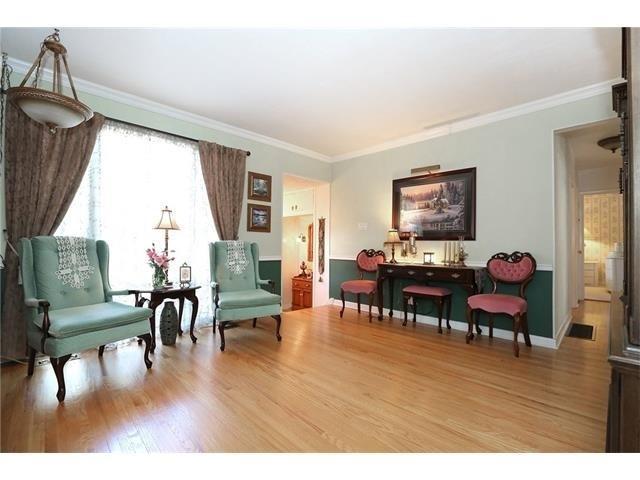 1526 Bridge Rd, House detached with 3 bedrooms, 2 bathrooms and 4 parking in Oakville ON | Image 5