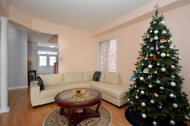 56 Haviland Circ, House detached with 4 bedrooms, 4 bathrooms and 6 parking in Brampton ON | Image 39