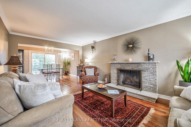 55 Havenbrook Blvd, House detached with 4 bedrooms, 3 bathrooms and 6 parking in Toronto ON | Image 36