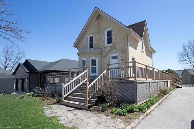 146 Main Street N, House detached with 3 bedrooms, 1 bathrooms and 5 parking in Huron East ON | Image 23