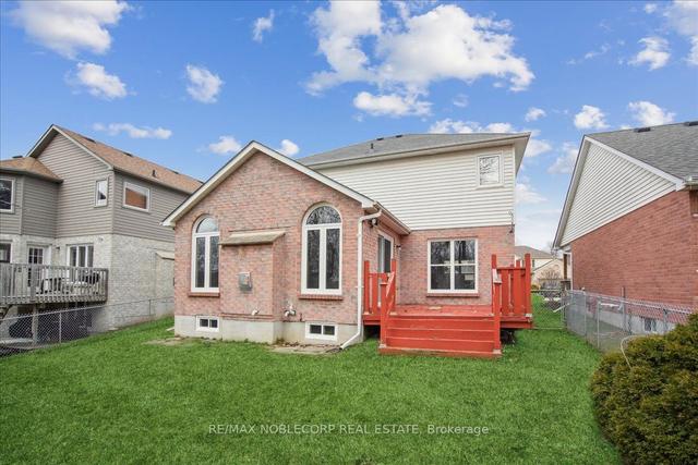 494 Safari Dr, House detached with 3 bedrooms, 3 bathrooms and 6 parking in Oshawa ON | Image 28