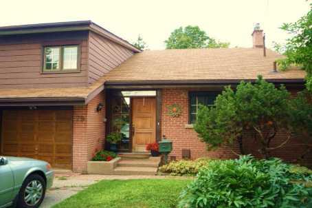 79 Riverhead Dr, House detached with 3 bedrooms, 3 bathrooms and 3 parking in Toronto ON | Image 2