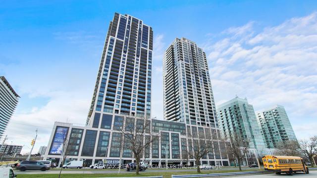 2202 - 1926 Lakeshore Blvd W, Townhouse with 1 bedrooms, 1 bathrooms and 1 parking in Toronto ON | Image 1
