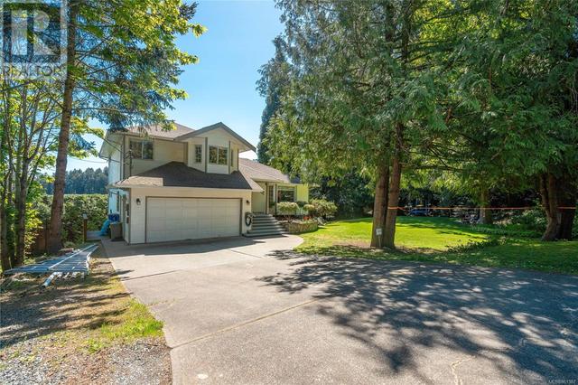 2114 Trident Pl, House detached with 4 bedrooms, 4 bathrooms and 6 parking in North Saanich BC | Image 1