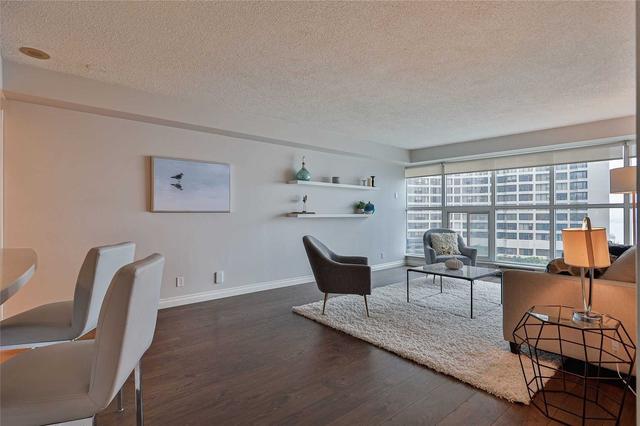 1306 - 99 Harbour Sq, Condo with 1 bedrooms, 1 bathrooms and 1 parking in Toronto ON | Image 24