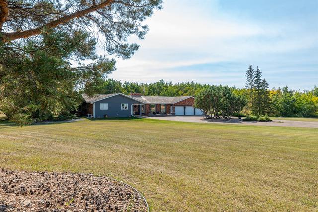 51 Aspen Crescent, House detached with 4 bedrooms, 3 bathrooms and null parking in Vermilion River County AB | Image 36