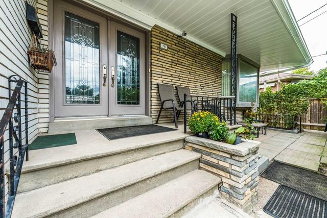 75 Rockford Rd, House detached with 3 bedrooms, 5 bathrooms and 7 parking in Toronto ON | Image 23