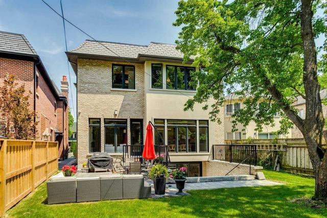 172 Dinnick Cres, House detached with 4 bedrooms, 7 bathrooms and 4 parking in Toronto ON | Image 33