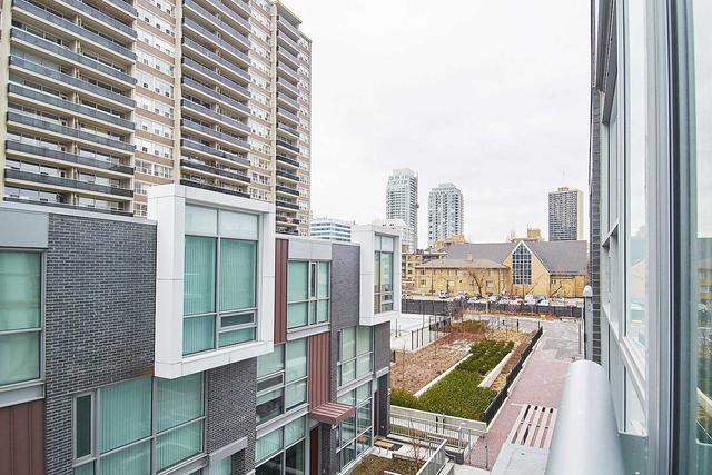 309 - 101 Erskine Ave, Condo with 2 bedrooms, 2 bathrooms and 1 parking in Toronto ON | Image 10