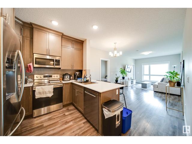 203 - 12804 140 Av Nw, Condo with 2 bedrooms, 2 bathrooms and 1 parking in Edmonton AB | Image 5