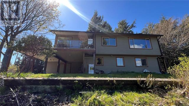 1280 Rupert Rd, House detached with 5 bedrooms, 3 bathrooms and 3 parking in Ucluelet BC | Image 42