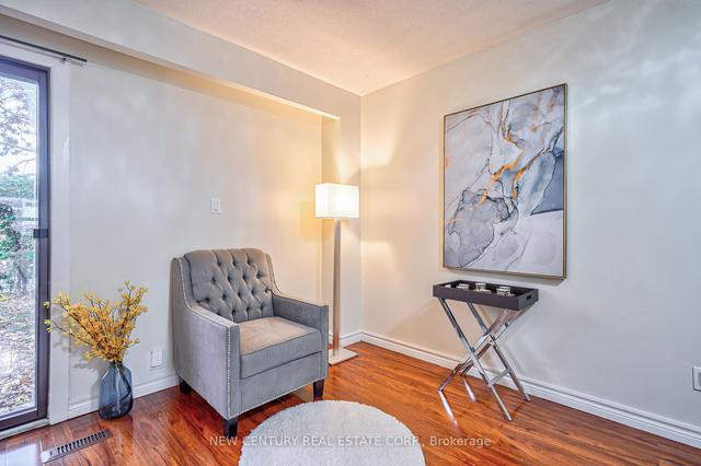 63 - 92 Trailridge Cres, Townhouse with 3 bedrooms, 3 bathrooms and 2 parking in Toronto ON | Image 8