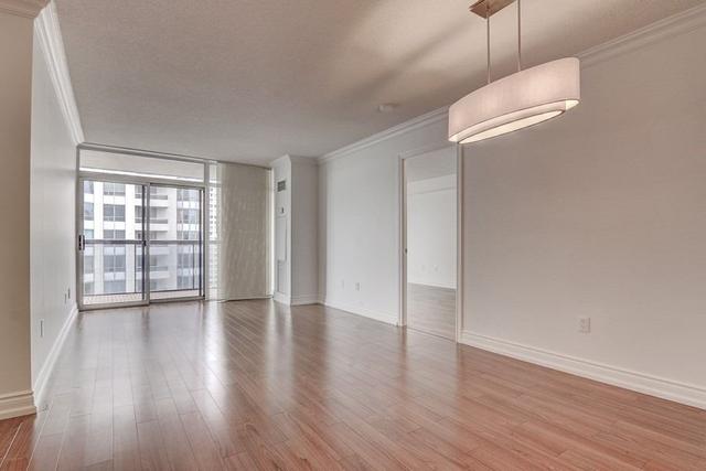 1001 - 880 Grandview Way, Condo with 3 bedrooms, 2 bathrooms and 1 parking in Toronto ON | Image 2