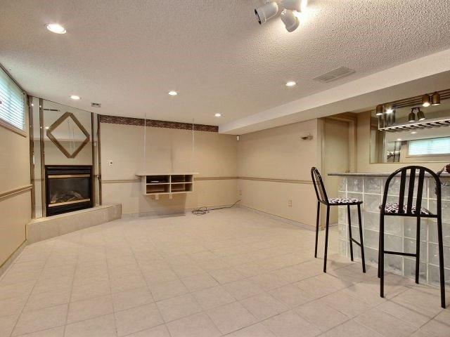 975 Maple Ave, House detached with 3 bedrooms, 1 bathrooms and 6 parking in LaSalle ON | Image 15