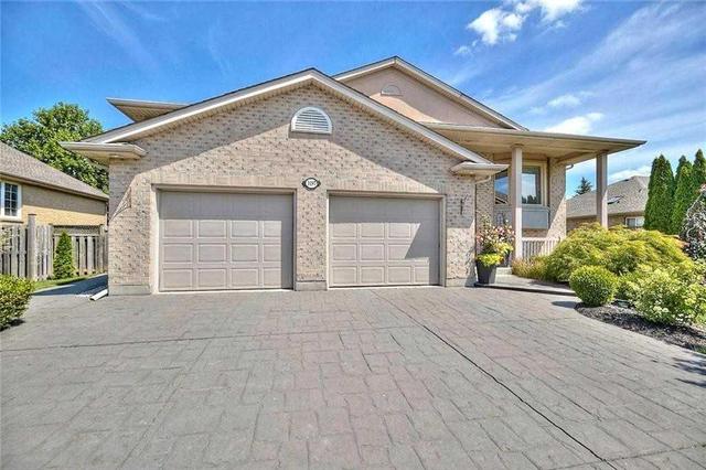 3197 Matthews Dr, House detached with 3 bedrooms, 3 bathrooms and 6 parking in Niagara Falls ON | Image 2