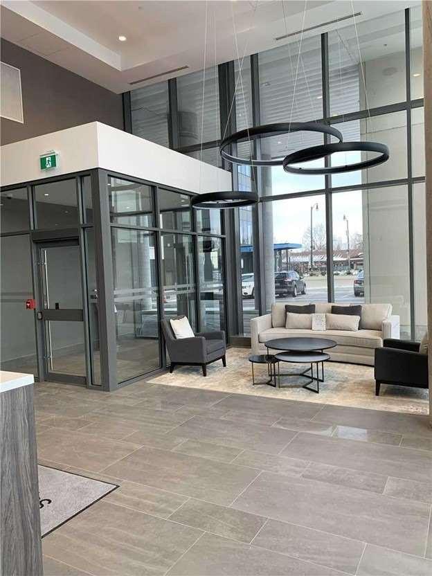 404 - 15 Lynch St, Condo with 2 bedrooms, 2 bathrooms and 1 parking in Brampton ON | Image 2