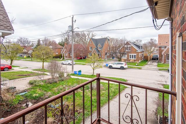 204 Kent Ave, House detached with 3 bedrooms, 1 bathrooms and 5 parking in Kitchener ON | Image 11