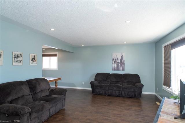 759 James Street N, House detached with 3 bedrooms, 2 bathrooms and 6 parking in Thunder Bay ON | Image 7
