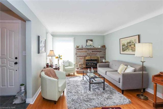 28 Valerie St, House detached with 3 bedrooms, 2 bathrooms and 5 parking in St. Catharines ON | Image 14