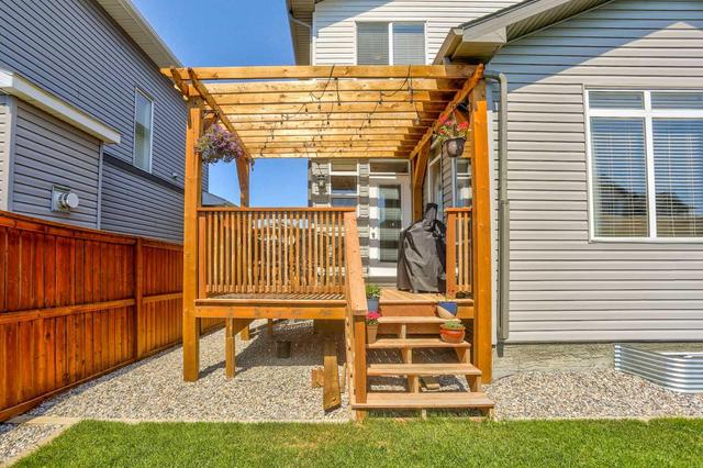 165 Bras D'or Road W, House detached with 3 bedrooms, 2 bathrooms and 2 parking in Lethbridge AB | Image 4