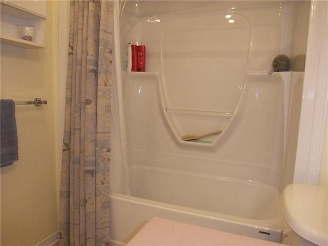 One piece composite shower. | Image 13