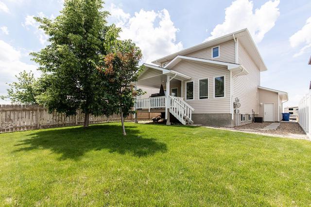 491 Sierra Boulevard Sw, House detached with 4 bedrooms, 3 bathrooms and 5 parking in Medicine Hat AB | Image 47