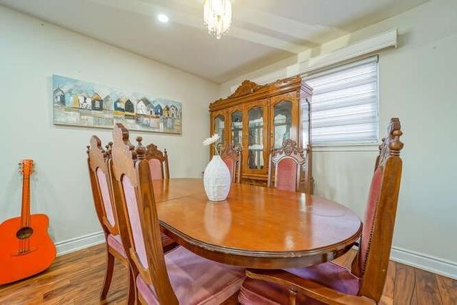 81 Cornwall Rd, House detached with 3 bedrooms, 2 bathrooms and 5 parking in Brampton ON | Image 39