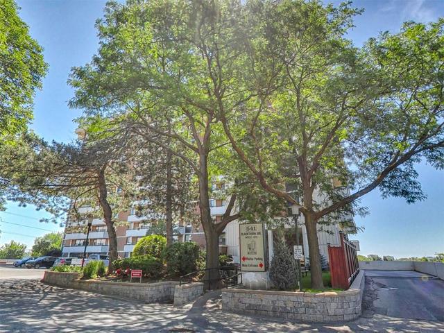 809 - 541 Blackthorn Ave, Condo with 1 bedrooms, 1 bathrooms and 1 parking in Toronto ON | Image 1