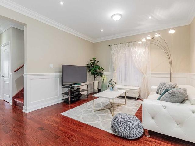 158 b Leyton Ave, House detached with 4 bedrooms, 5 bathrooms and 3 parking in Toronto ON | Image 30